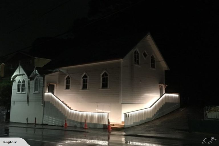 Photo of property in 225 Aro Street, Aro Valley, Wellington, 6021