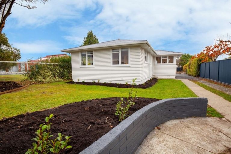 Photo of property in 43 Arran Street, Mosgiel, 9024
