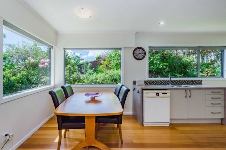 Photo of property in 93 Winara Avenue, Waikanae, 5036