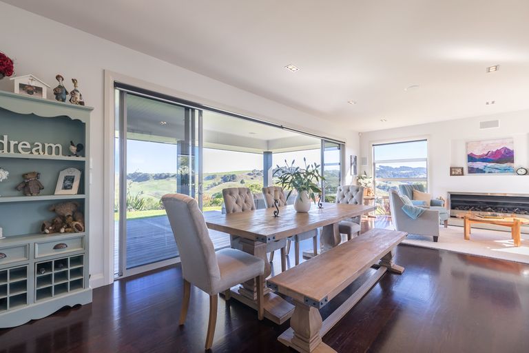 Photo of property in 89 Taylor Road, Waimauku, 0882