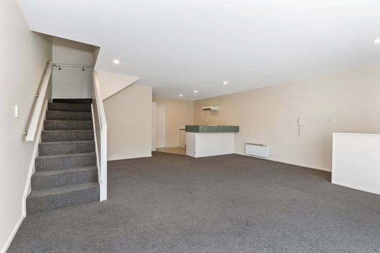 Photo of property in 10/324 Worcester Street, Linwood, Christchurch, 8011