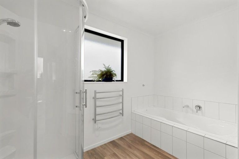 Photo of property in 18 Banbury Terrace, Lower Shotover, Queenstown, 9304