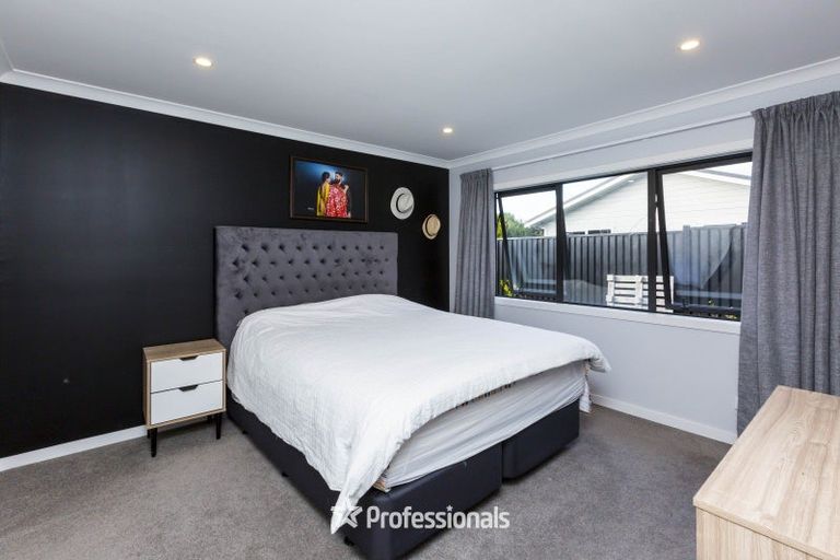 Photo of property in 10 Kerrigan Crescent, Wallaceville, Upper Hutt, 5018