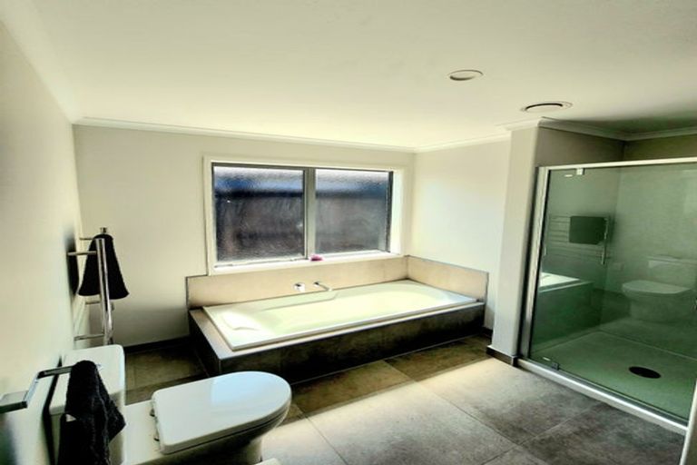 Photo of property in 61 Crown Street, Papamoa, 3118