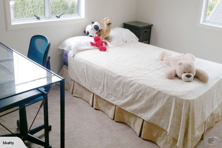 Photo of property in 2/7a Corunna Road, Milford, Auckland, 0620