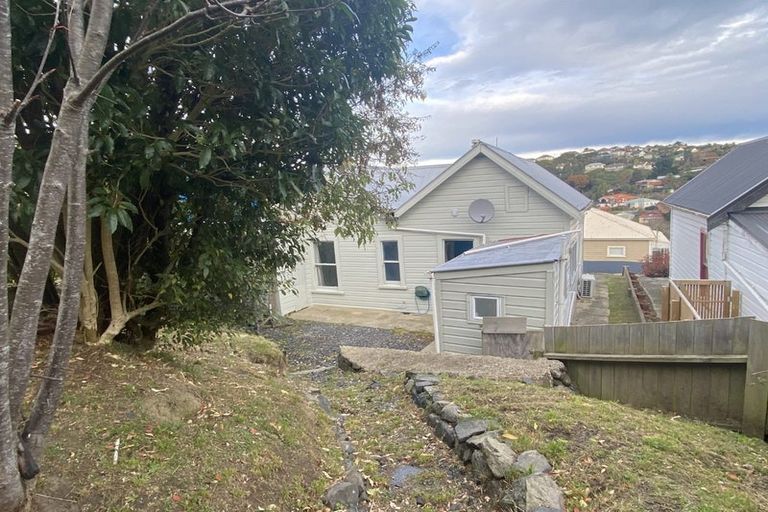 Photo of property in 8 Thomson Street, Lookout Point, Dunedin, 9011