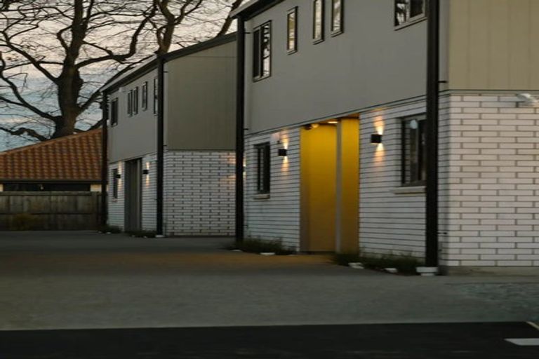 Photo of property in 2/26 Warrington Street, Mairehau, Christchurch, 8013