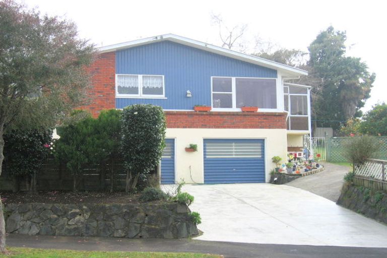 Photo of property in 3 Mccracken Avenue, Hillcrest, Hamilton, 3216