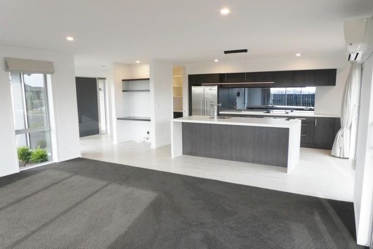 Photo of property in 4 Merino Street, Marshland, Christchurch, 8083