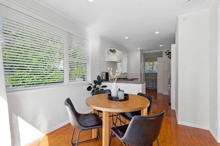 Photo of property in 9a Matata Street, Blockhouse Bay, Auckland, 0600
