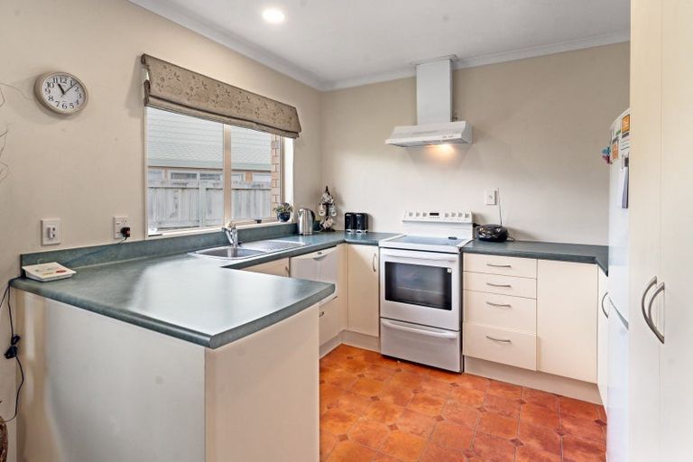 Photo of property in Holdsworth Villas, 2/47 William Donald Drive, Solway, Masterton, 5810