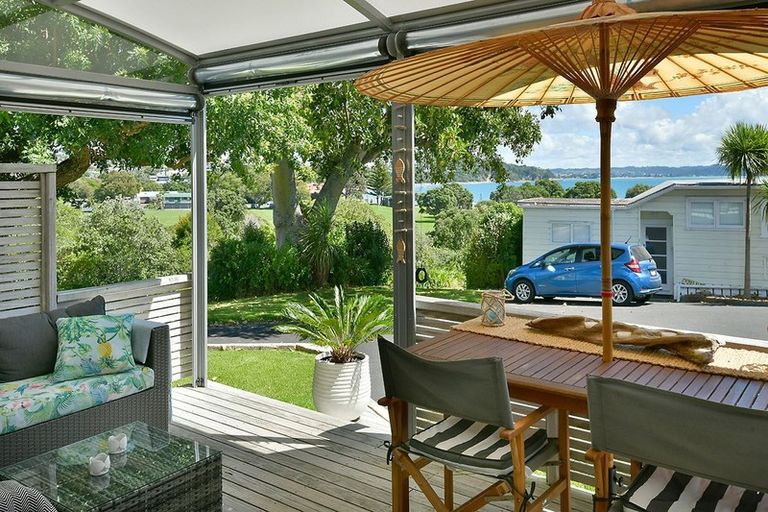 Photo of property in 1/142 Stanmore Bay Road, Stanmore Bay, Whangaparaoa, 0932