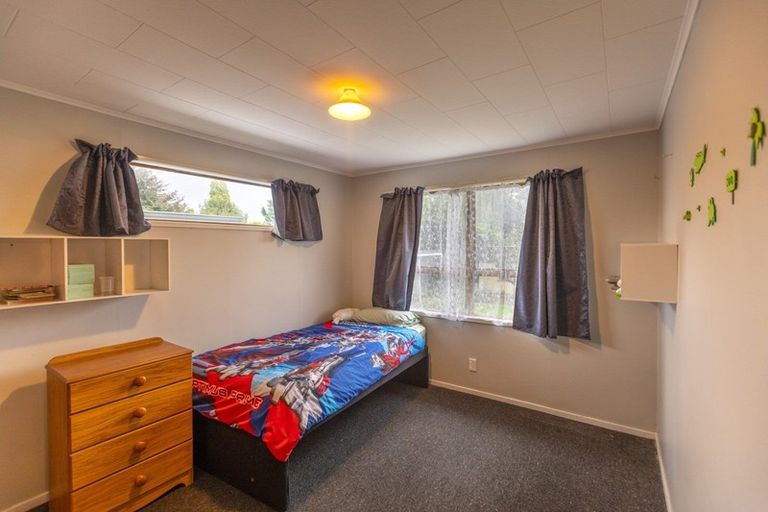 Photo of property in 90 Freyberg Avenue, Tamatea, Napier, 4112