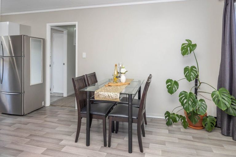 Photo of property in 72a Grandview Road, Nawton, Hamilton, 3200