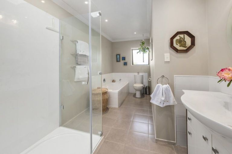 Photo of property in 128 Fryer Road, Hamurana, Rotorua, 3097