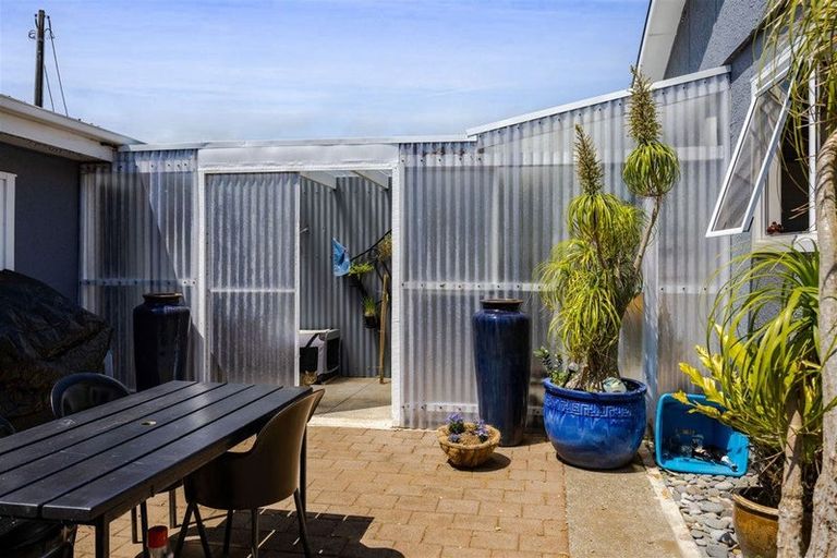 Photo of property in 40 Grey Street, Normanby, Hawera, 4614