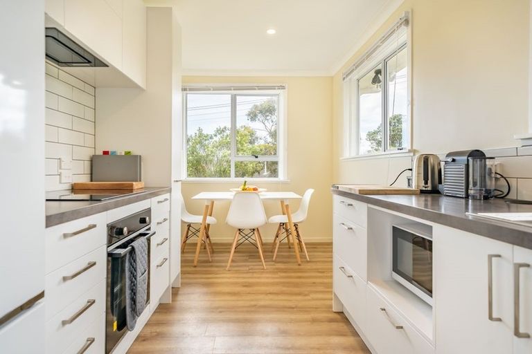 Photo of property in 18 Gear Terrace, Ranui, Porirua, 5024