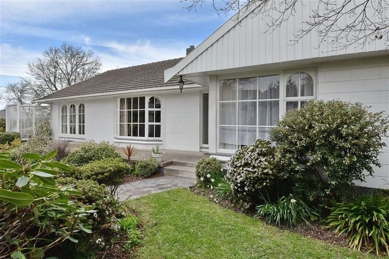 Photo of property in 8 Parkinson Place, Ilam, Christchurch, 8041