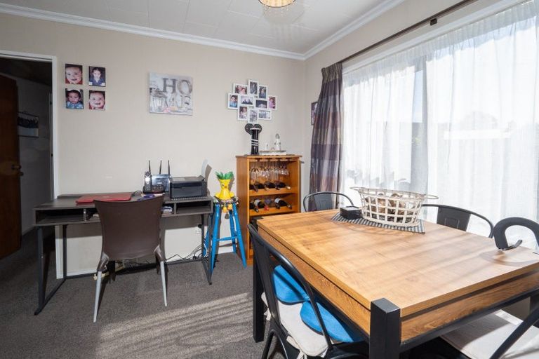 Photo of property in 195 Grove Place, Tinwald, Ashburton, 7700