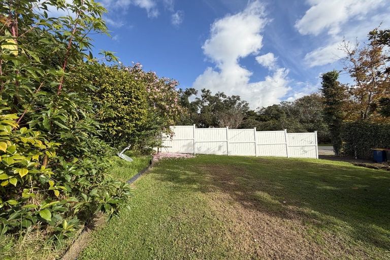 Photo of property in 19 Rame Road, Greenhithe, Auckland, 0632