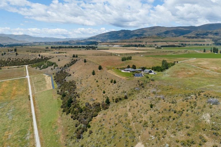 Photo of property in 169 Stevenson Road, Wanaka, 9382