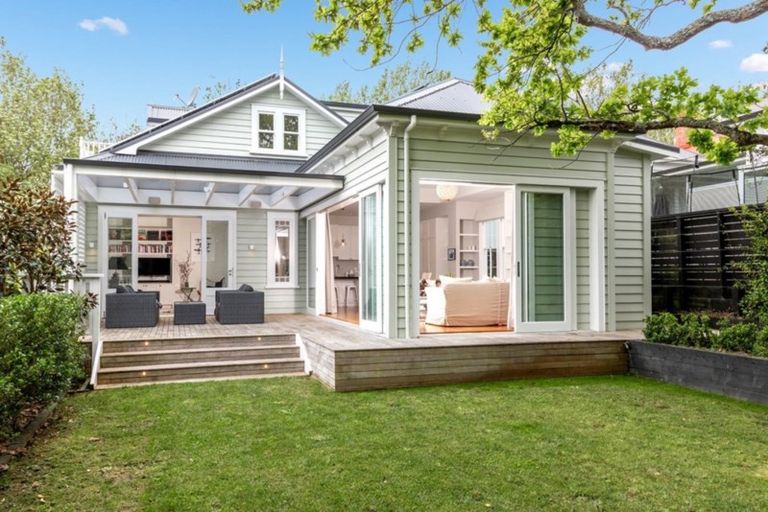 Photo of property in 8 Browning Street, Grey Lynn, Auckland, 1021