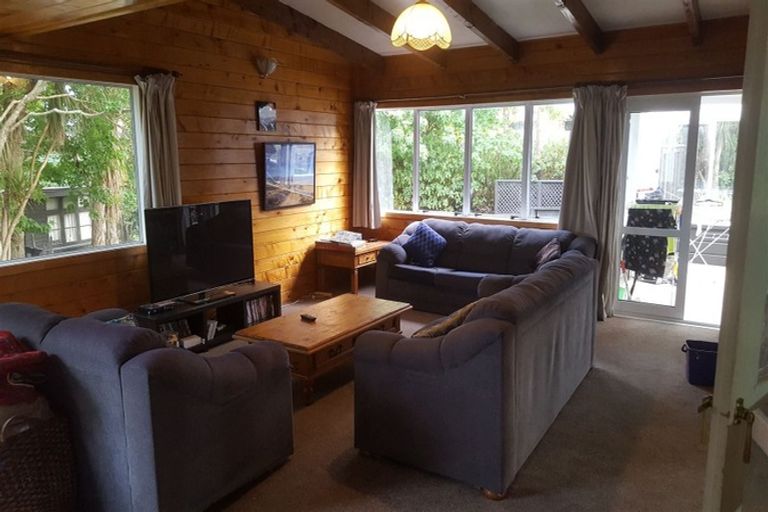 Photo of property in 54 Hobson Road, Lucas Heights, Auckland, 0632