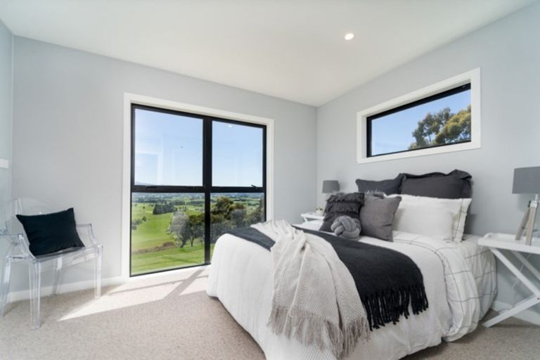 Photo of property in 4 Airstrip Ridge Road, Parkvale, Carterton, 5792