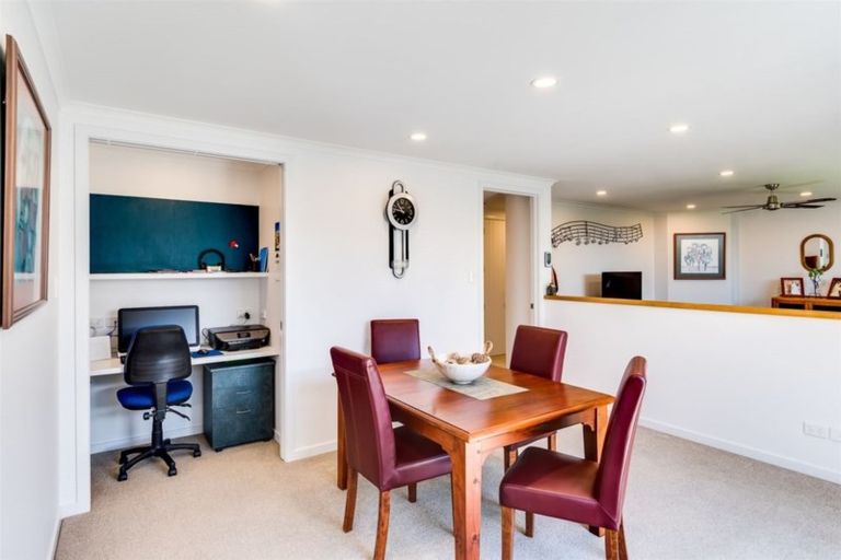 Photo of property in 31 Aparima Place, Awatoto, Napier, 4110