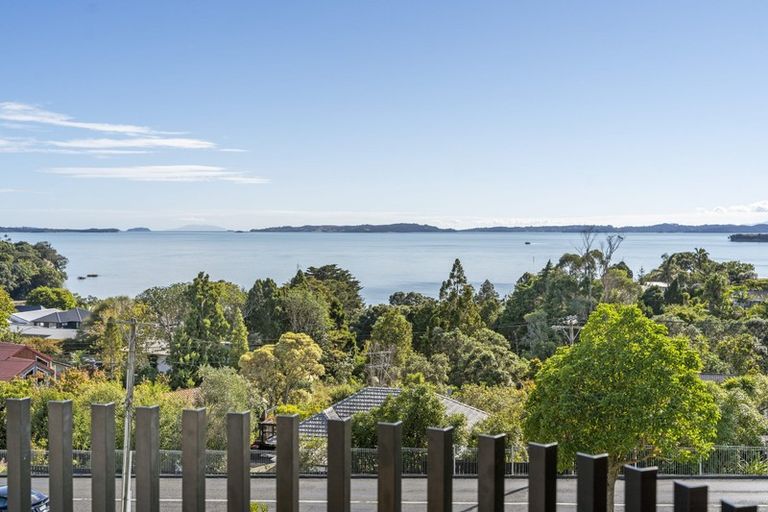 Photo of property in 71 Pah Road, Cockle Bay, Auckland, 2014