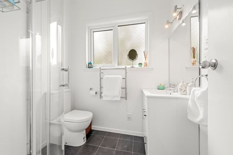 Photo of property in 1/78 Naenae Road, Naenae, Lower Hutt, 5011