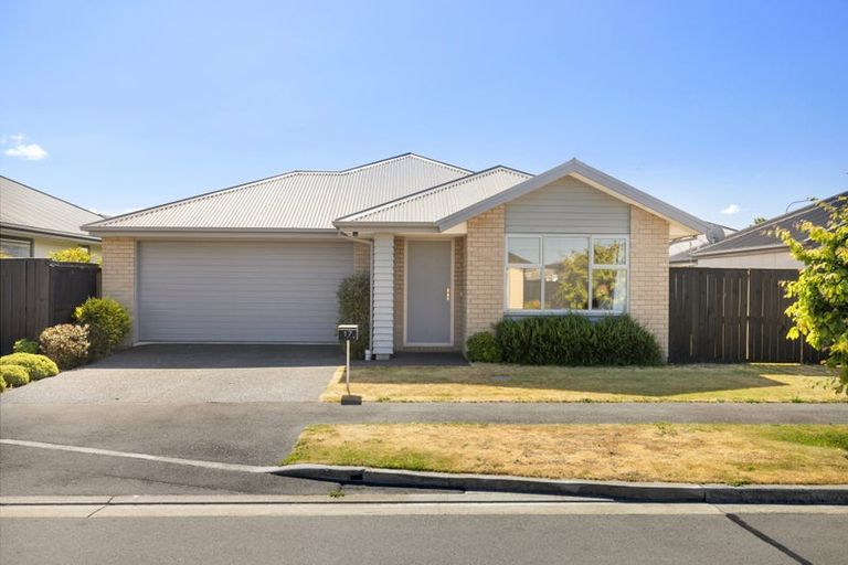 Photo of property in 17 Booth Way, Belfast, Christchurch, 8051