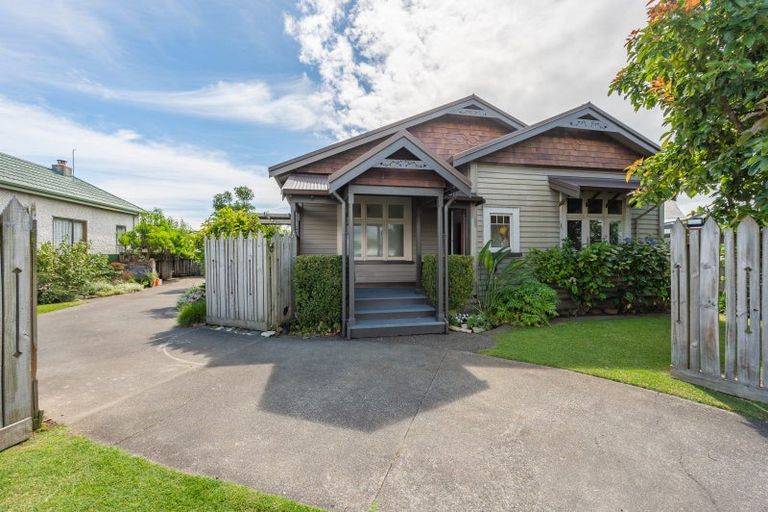 Photo of property in 181 Vigor Brown Street, Napier South, Napier, 4110
