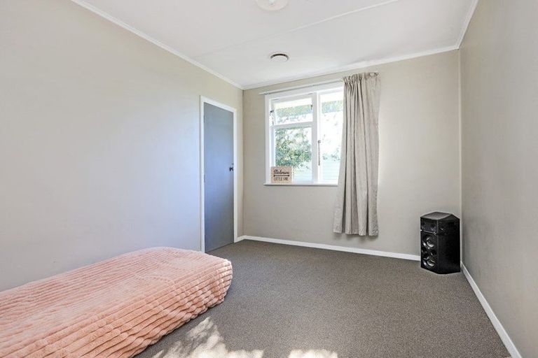 Photo of property in 75 Lipscombe Crescent, Havelock North, 4130