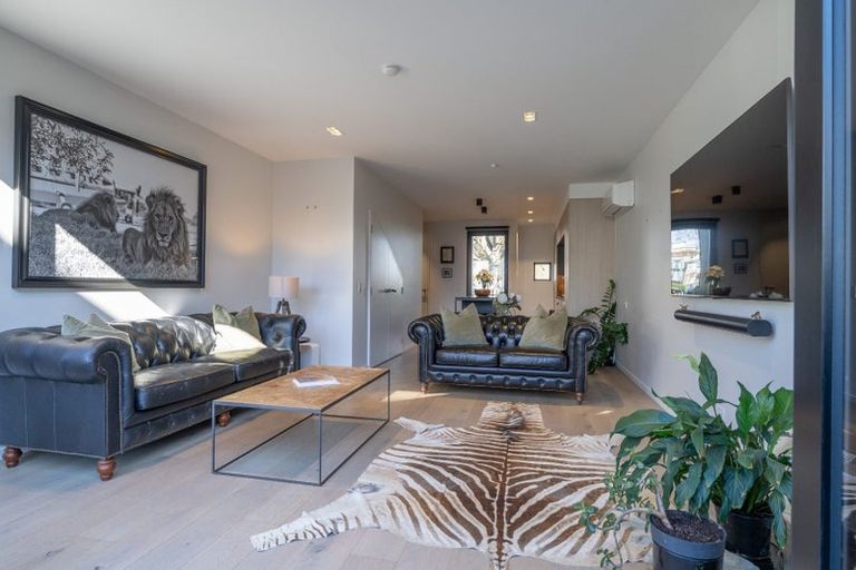 Photo of property in 3/33 Kilmore Street, Christchurch Central, Christchurch, 8013