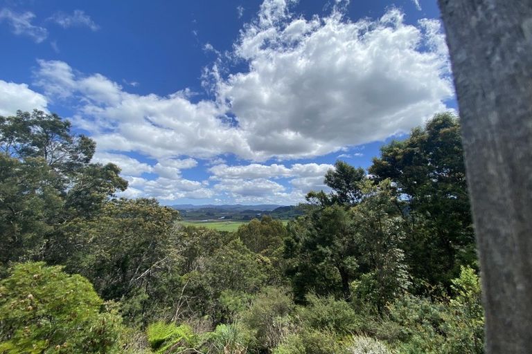 Photo of property in 1579 Tairua Whitianga Road, Whenuakite, Whitianga, 3591