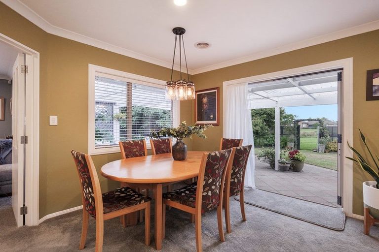 Photo of property in 19 Oriental Parade, Papamoa Beach, Papamoa, 3118