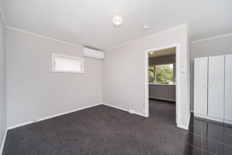Photo of property in 21-21a Nottingham Avenue, Awapuni, Palmerston North, 4412