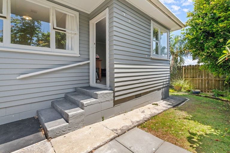Photo of property in 1/24 Abercrombie Street, Howick, Auckland, 2014