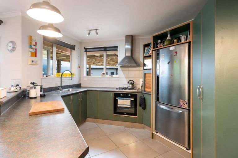 Photo of property in 33 Seaton Road, Portobello, Dunedin, 9014