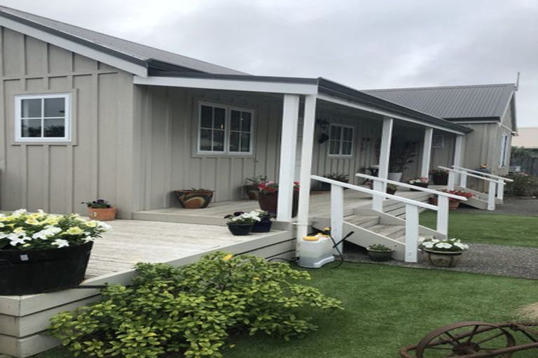 Photo of property in 69a Dublin Street, Martinborough, 5711