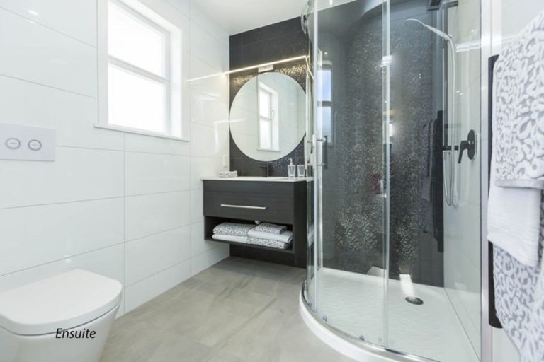 Photo of property in 1/10 Victoria Street, Pukekohe, 2120