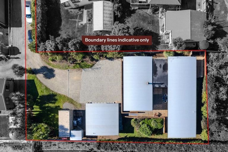 Photo of property in 16a Chambers Street, Kakanui, Oamaru, 9495