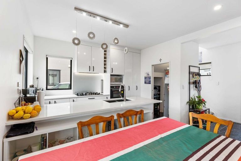 Photo of property in 6/79 Ranfurly Road, Alfriston, Auckland, 2105