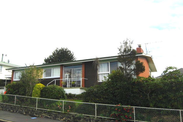 Photo of property in 2 Herron Street, Brockville, Dunedin, 9011