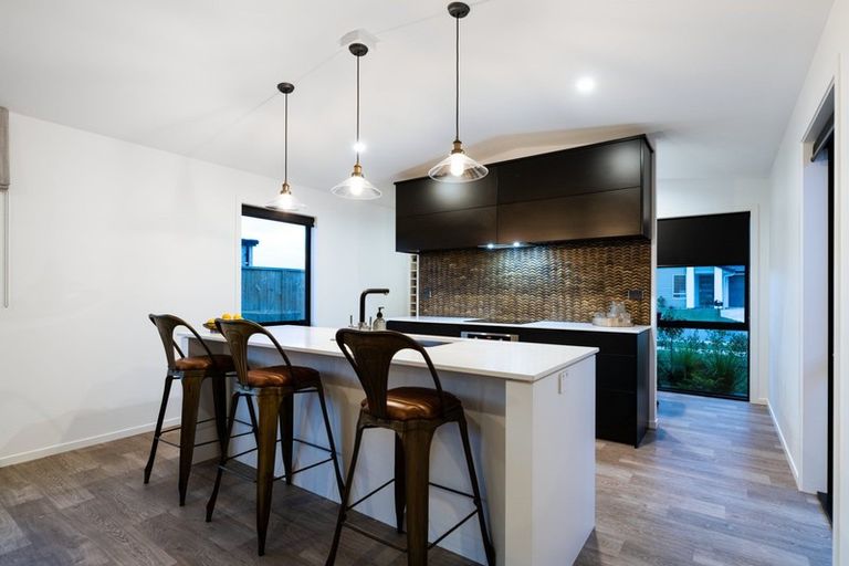 Photo of property in 109 Whakaturou Crescent, Pyes Pa, Tauranga, 3112