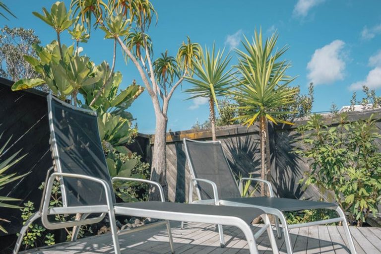 Photo of property in 3 Ruby Cove, Omaha, 0986