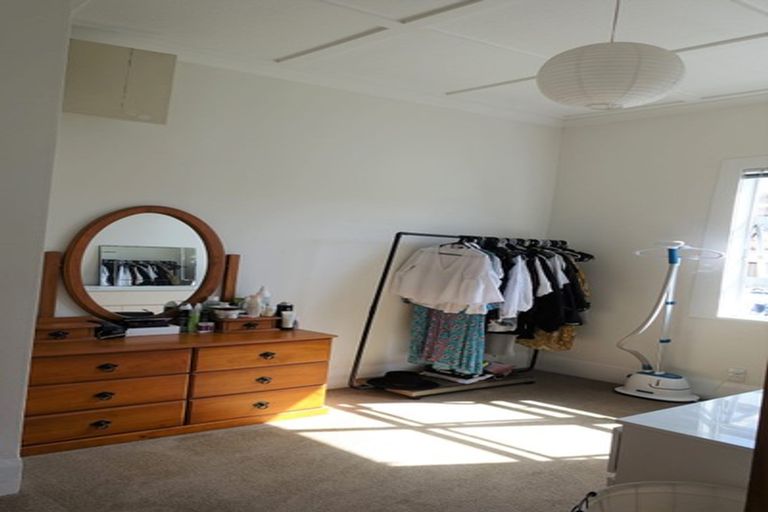Photo of property in 1/137 Abbotts Way, Remuera, Auckland, 1050