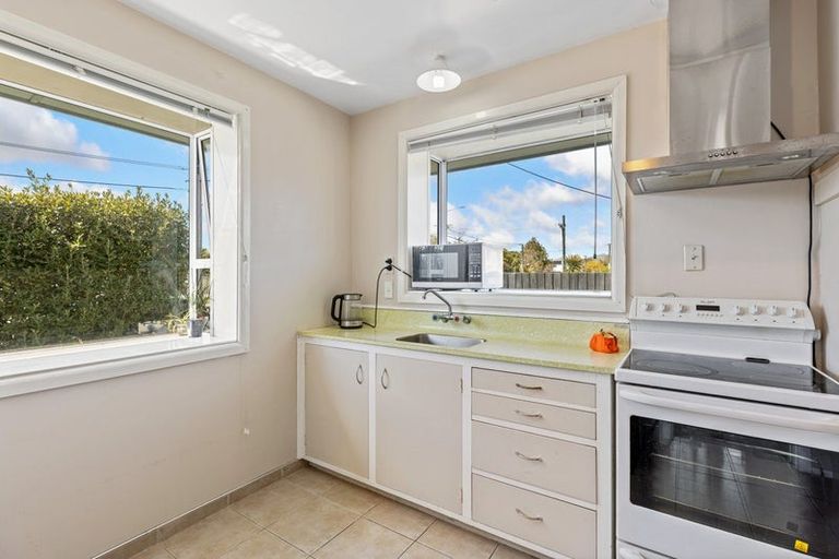 Photo of property in 1/79 Hills Road, Edgeware, Christchurch, 8013