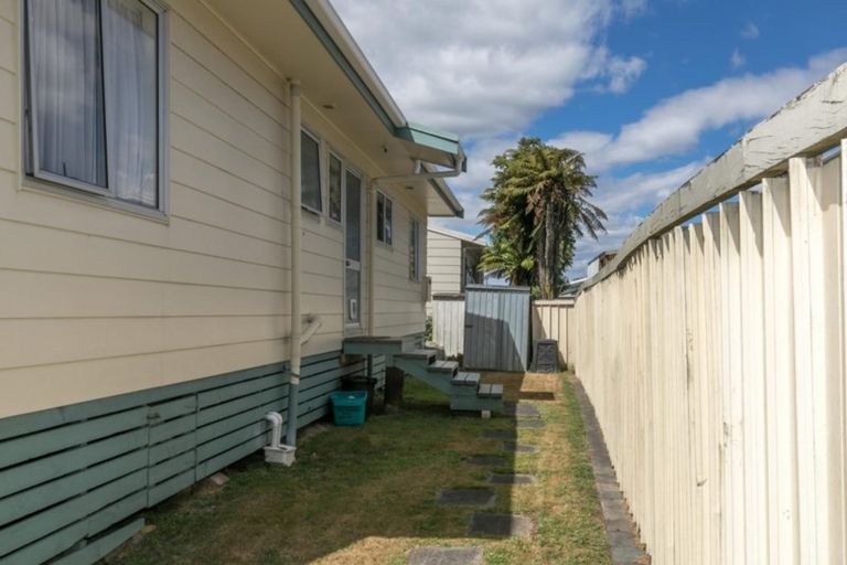 Photo of property in 86a Kahikatea Drive, Melville, Hamilton, 3206